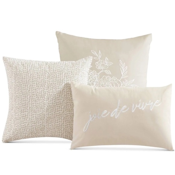 Hallmart Collectibles 13-Pc Paris Celeste Reversible Comforter Set New-Open Box - Picture 5 of 12